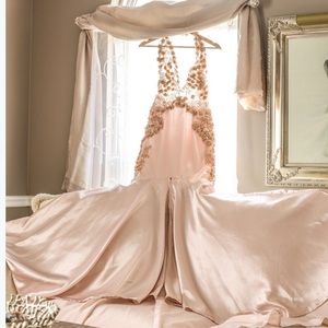 Meet your Posher, Thea